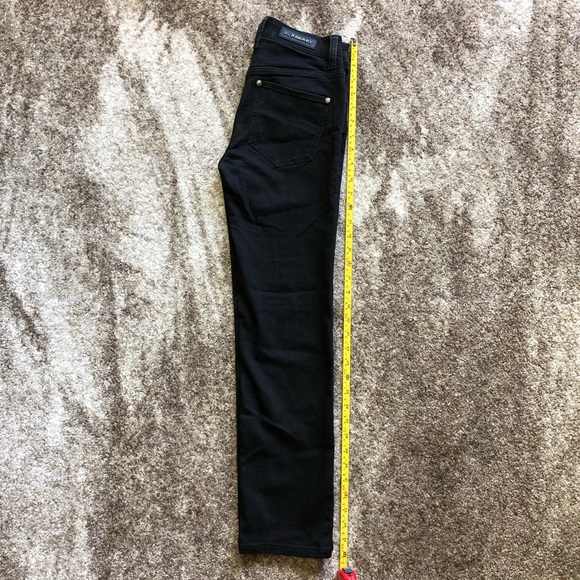 🎉HP🎉 Black Burberry Jeans - Picture 2 of 4